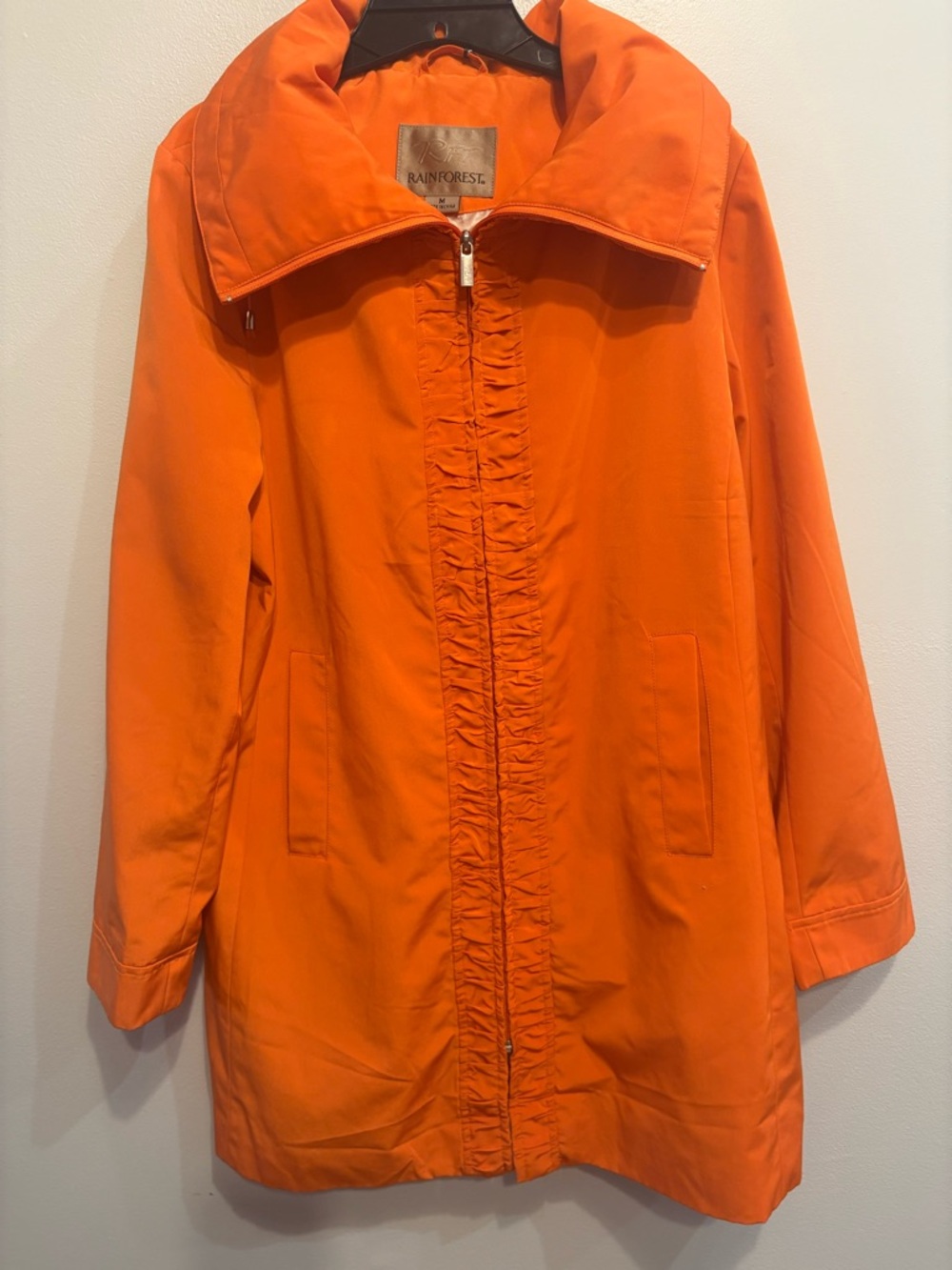 RAINFOREST packable travel coat orange w/Ruffle placket trench size Medium